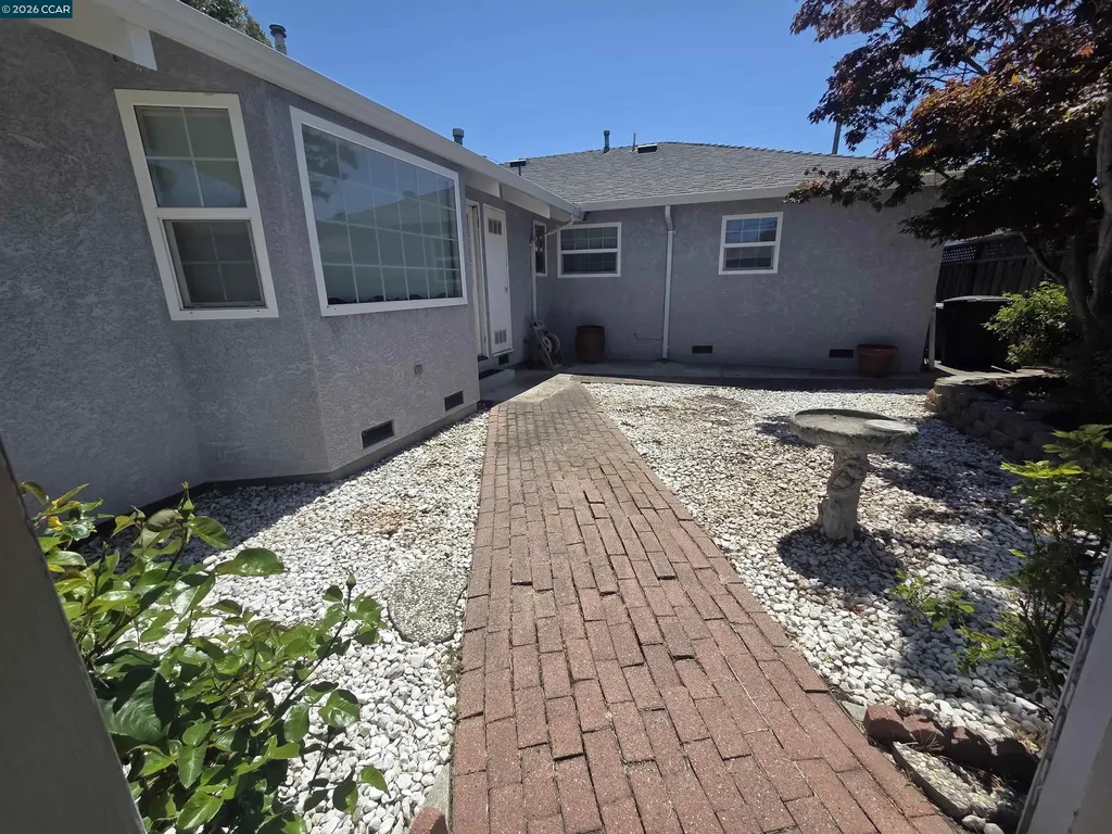 3610 Carrillo Drive San Leandro CA 94578