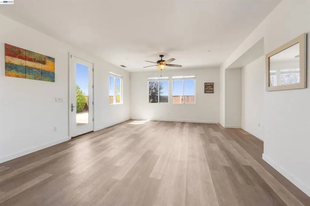 2229 Botany Bay Drive Pittsburg CA 94565