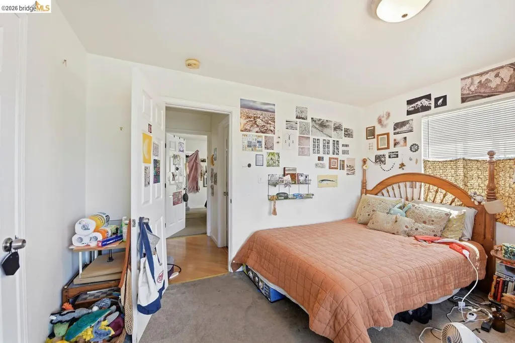 5936 Martin Luther King Jr Way Oakland CA 94609