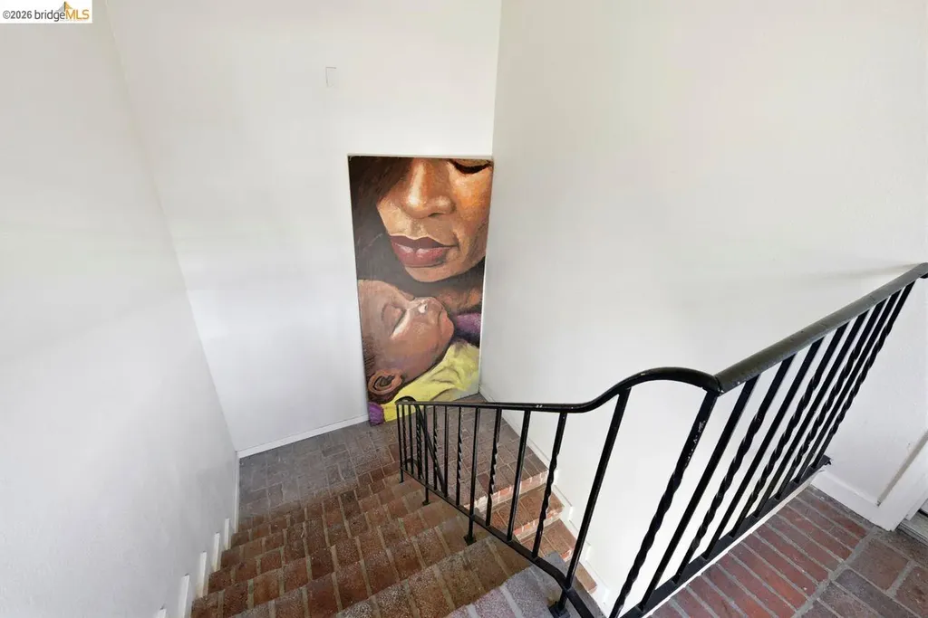 5936 Martin Luther King Jr Way Oakland CA 94609