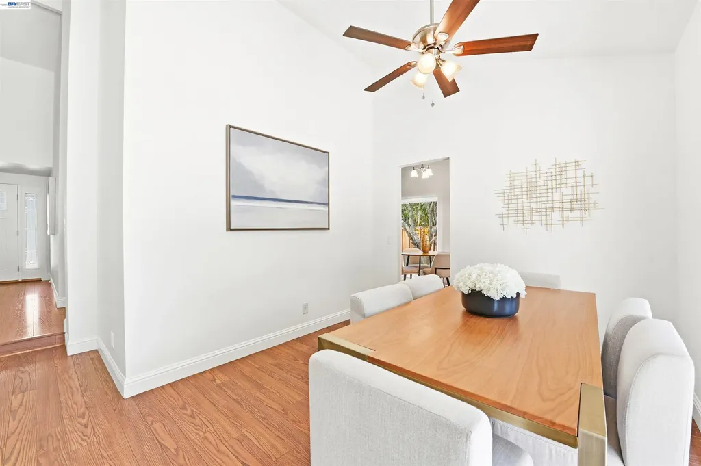 467 Lowell Place Fremont CA 94536