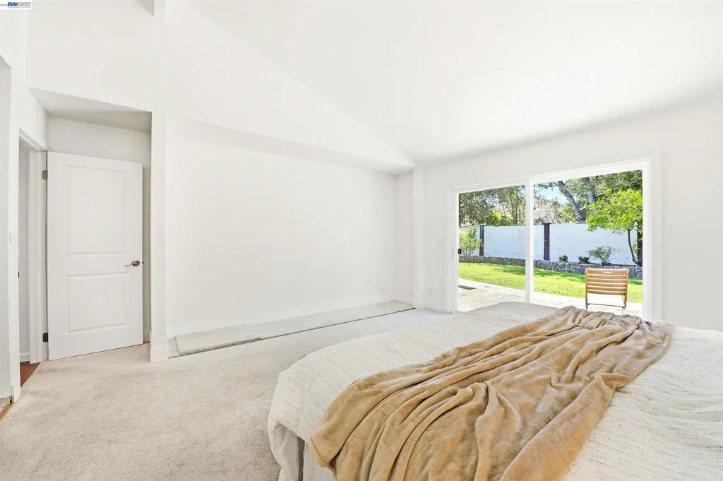 467 Lowell Place Fremont CA 94536
