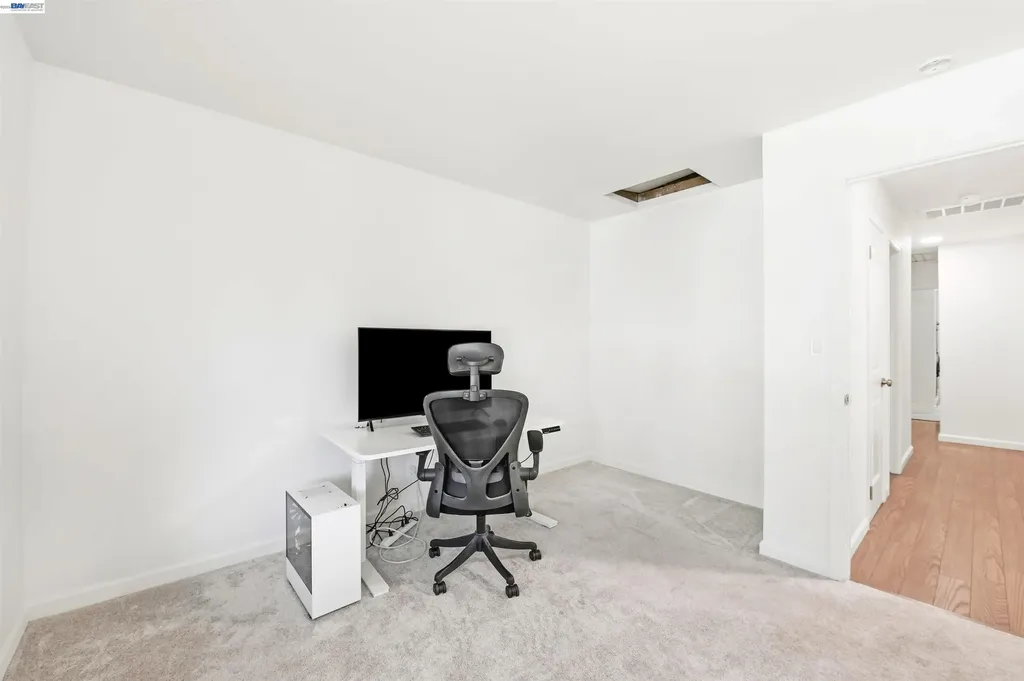 467 Lowell Place Fremont CA 94536