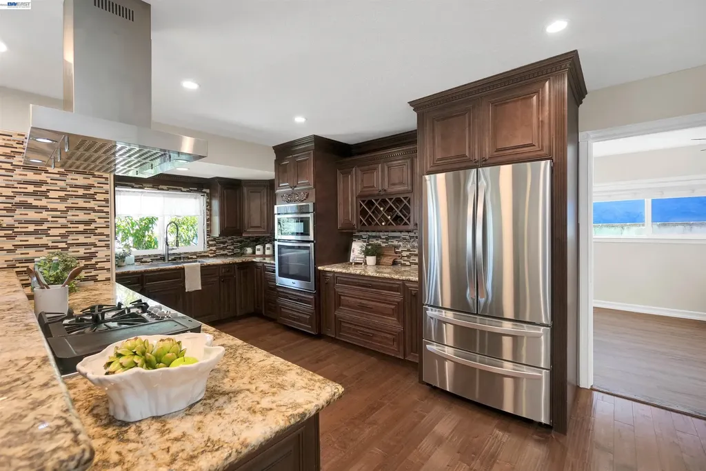 2120 Strang Avenue Castro Valley CA 94578