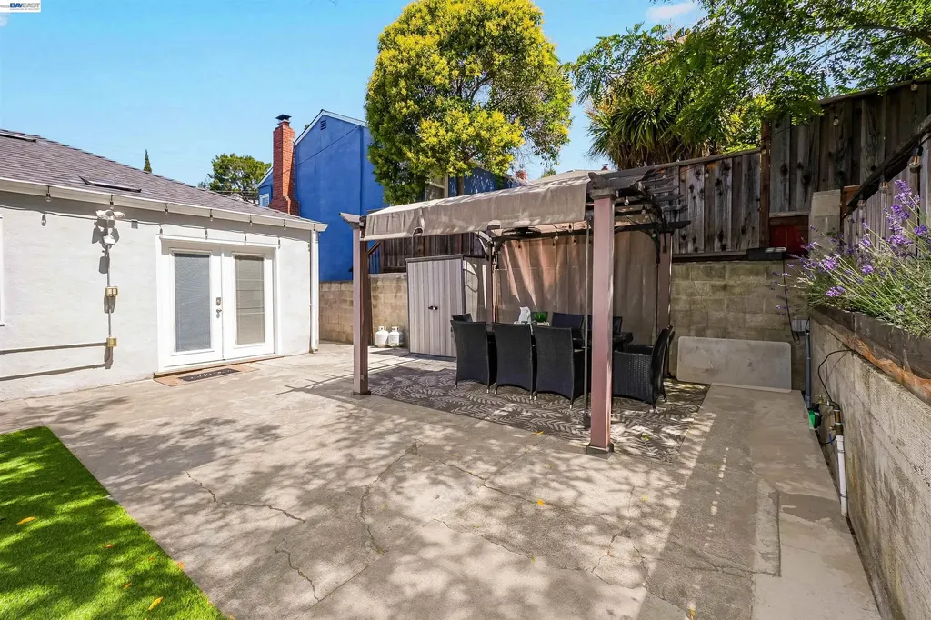 2120 Strang Avenue Castro Valley CA 94578