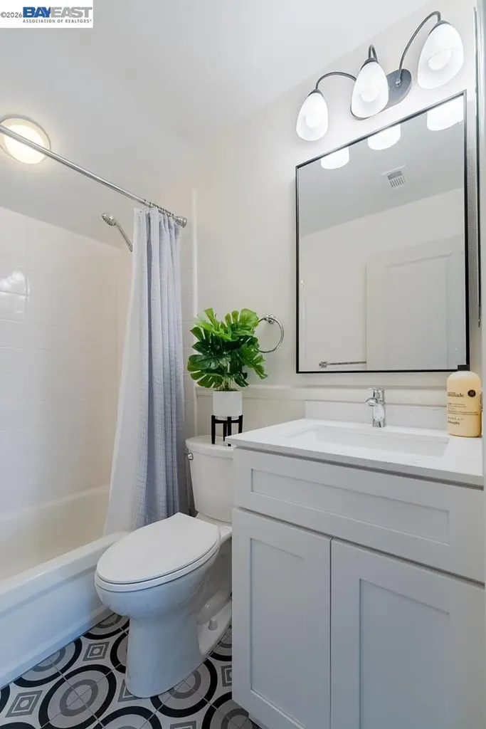 3730 Whitworth Drive Dublin CA 94568
