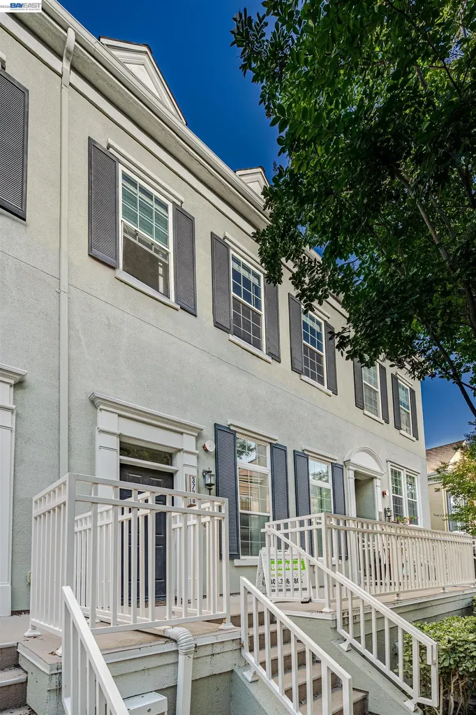 3730 Whitworth Drive Dublin CA 94568