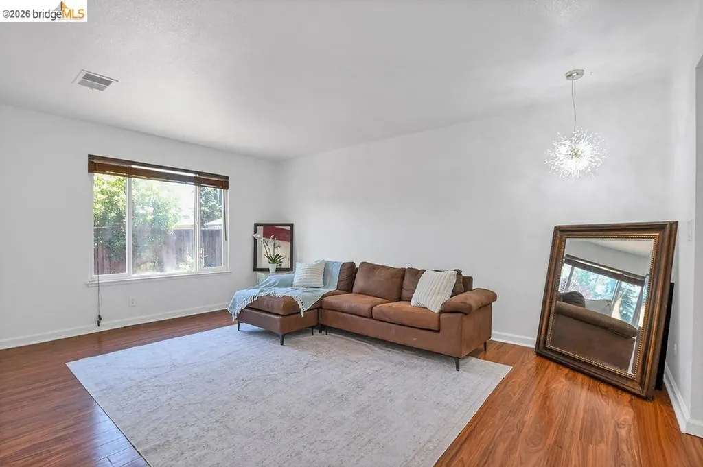 1249 Heavenly Drive Martinez CA 94553