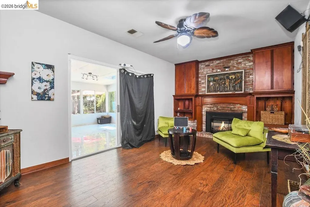 1249 Heavenly Drive Martinez CA 94553