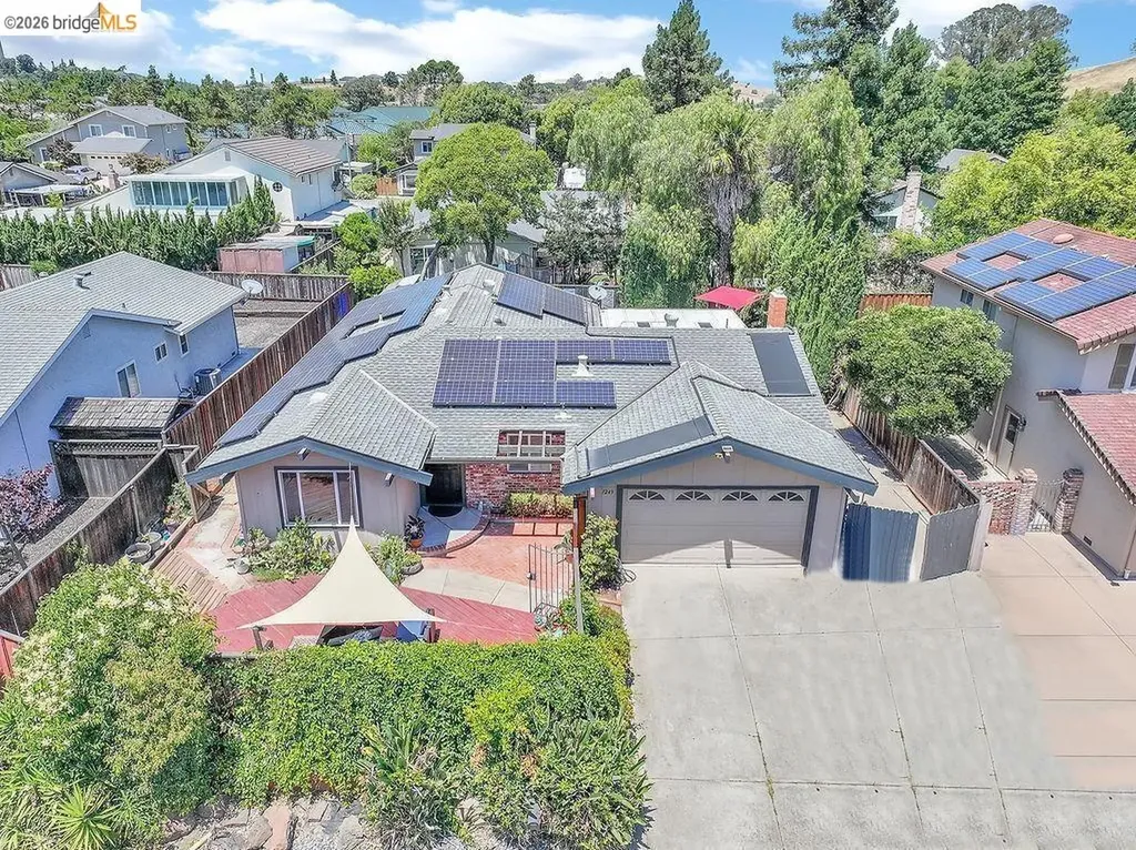 1249 Heavenly Drive Martinez CA 94553