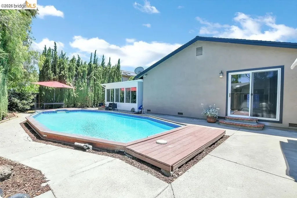 1249 Heavenly Drive Martinez CA 94553