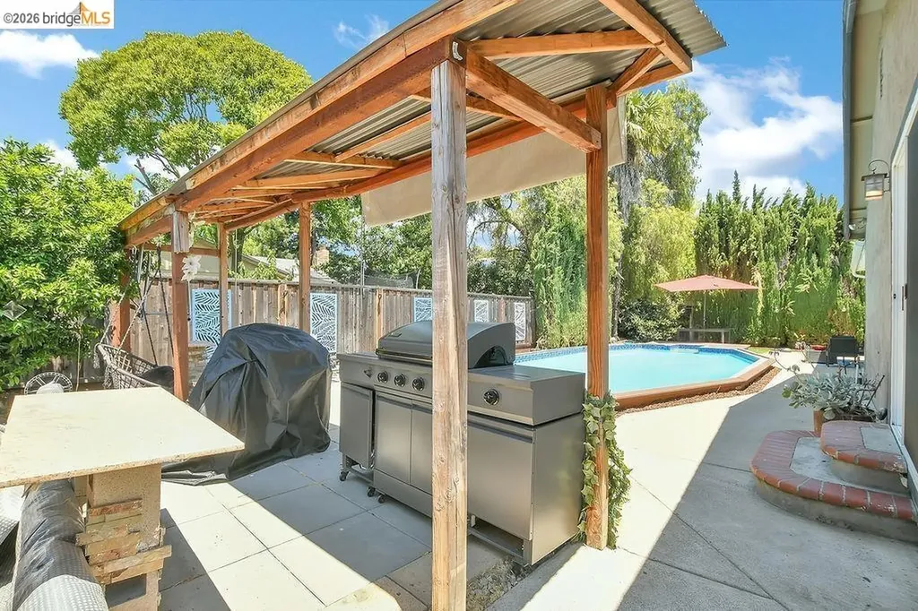 1249 Heavenly Drive Martinez CA 94553