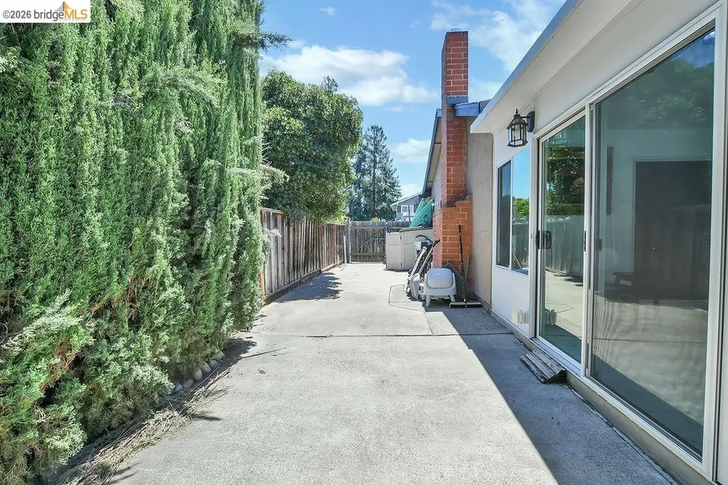 1249 Heavenly Drive Martinez CA 94553