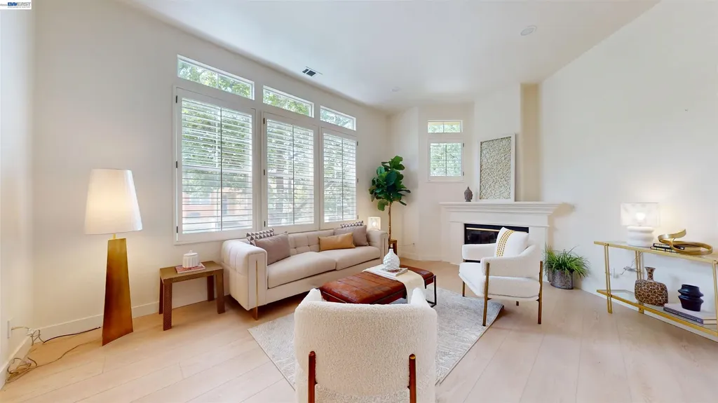 3412 Fitzsimmons Common Fremont CA 94538