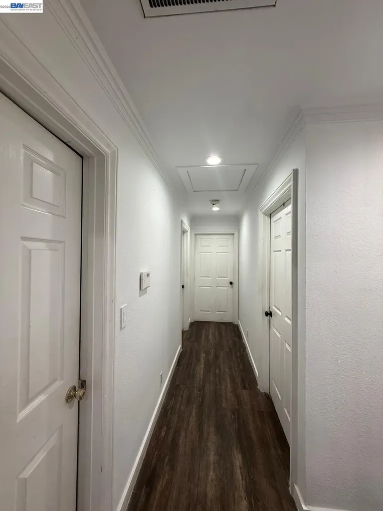 674 Clara Oakland CA 94603