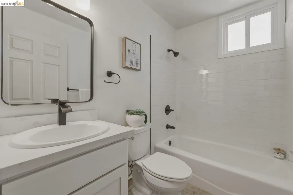 1116 20th Street Oakland CA 94606