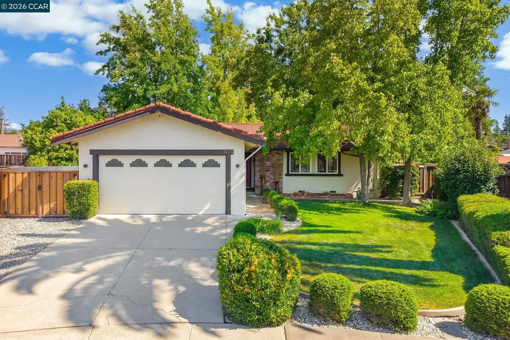 1924 Woodmoor Court Concord CA 94518