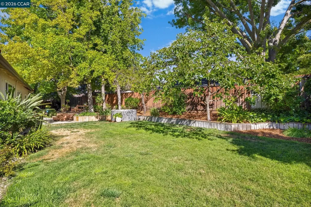 1924 Woodmoor Court Concord CA 94518