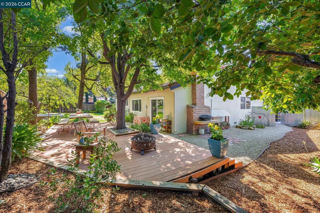 1924 Woodmoor Court Concord CA 94518