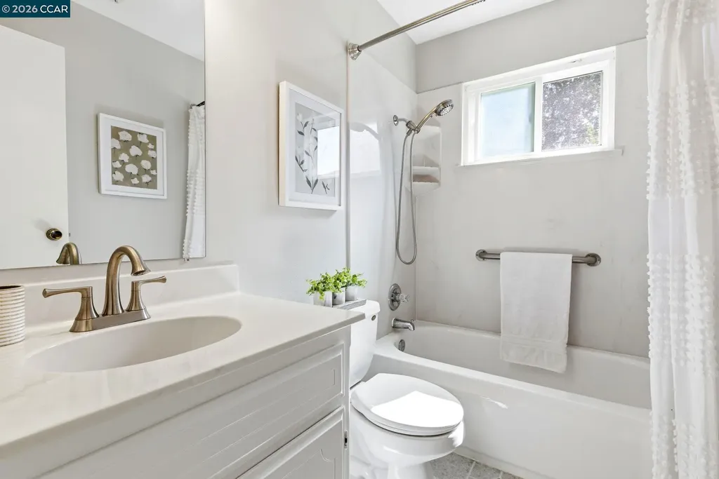 1924 Woodmoor Court Concord CA 94518