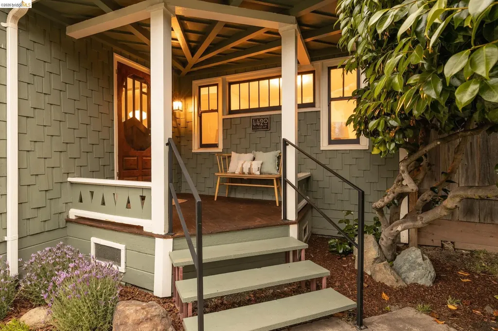4420 Fleming Avenue Oakland CA 94619