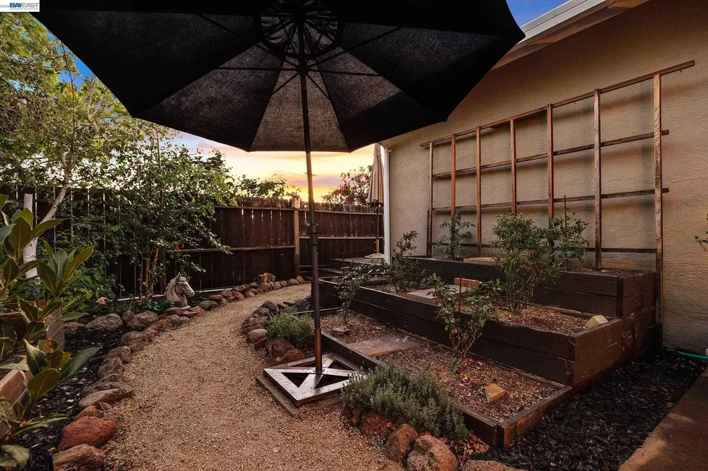 325 Polk Way Livermore CA 94550