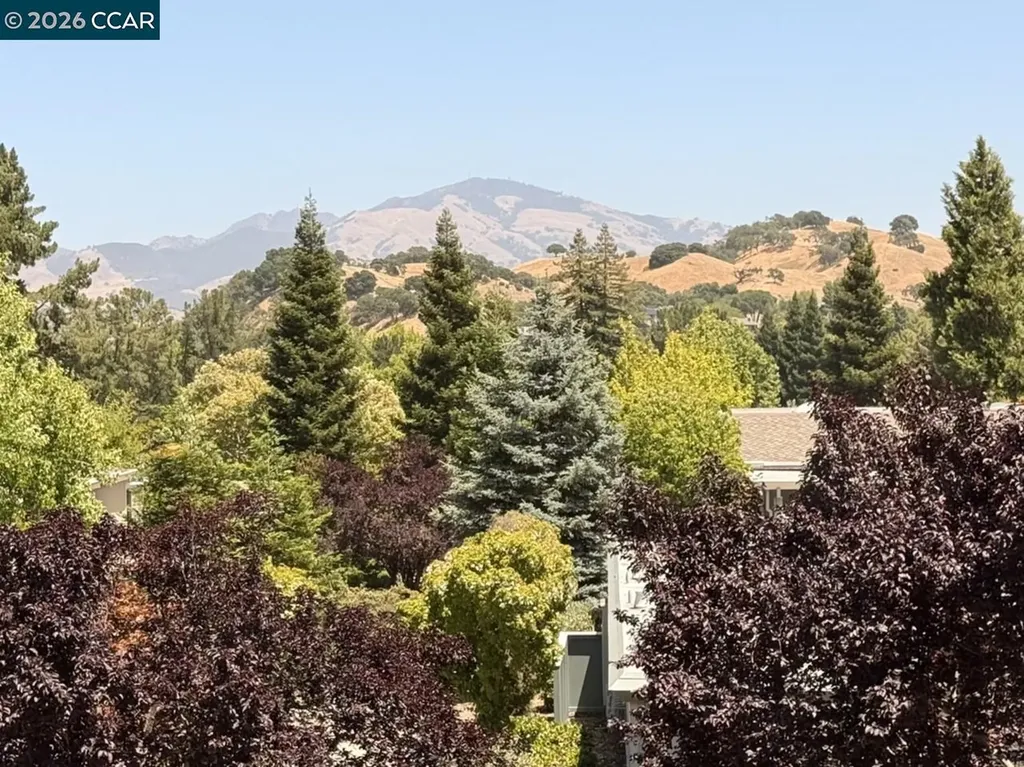 1549 Oakmont Walnut Creek CA 94595