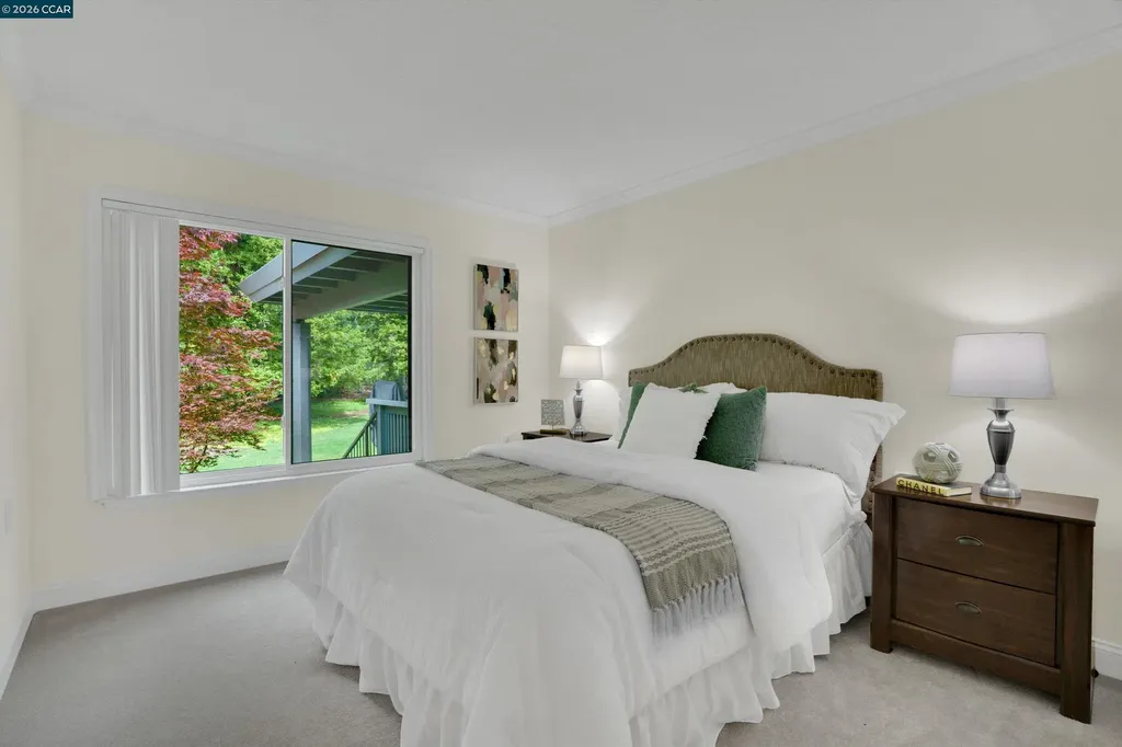 1549 Oakmont Walnut Creek CA 94595