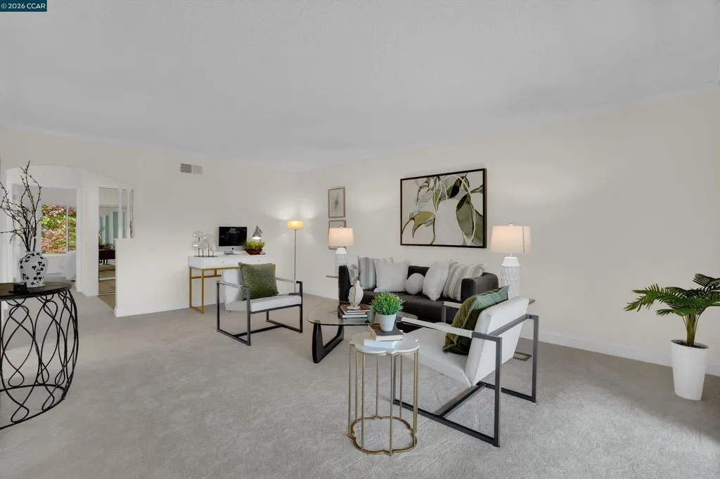 1549 Oakmont Walnut Creek CA 94595