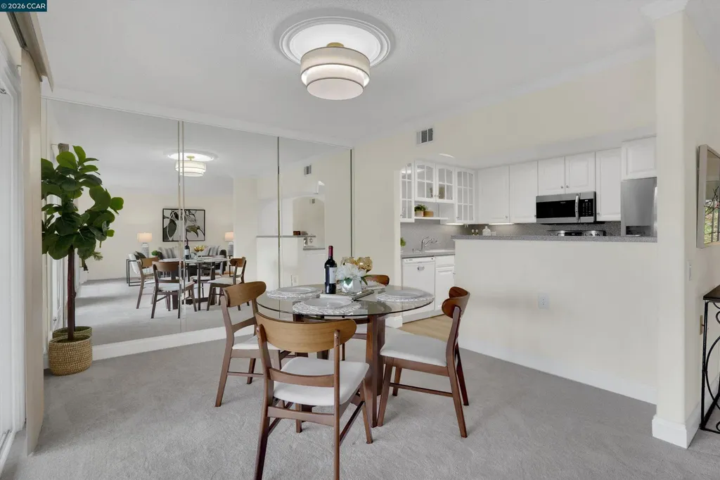 1549 Oakmont Walnut Creek CA 94595