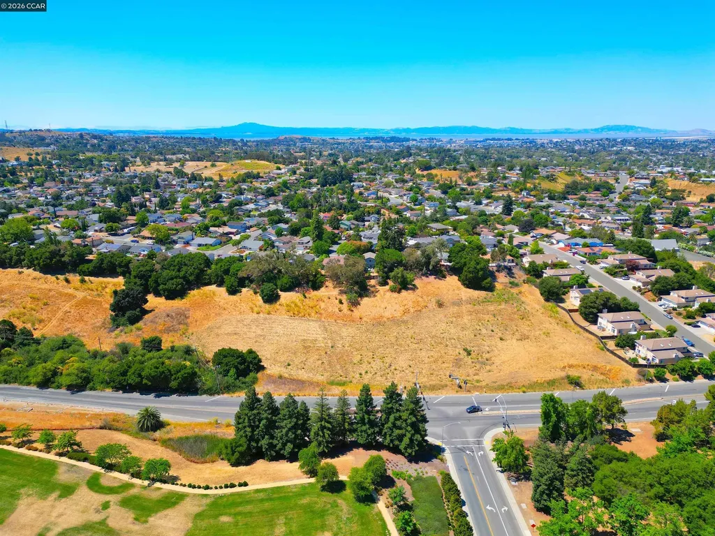 1025 Columbus Parkway Vallejo CA 94591