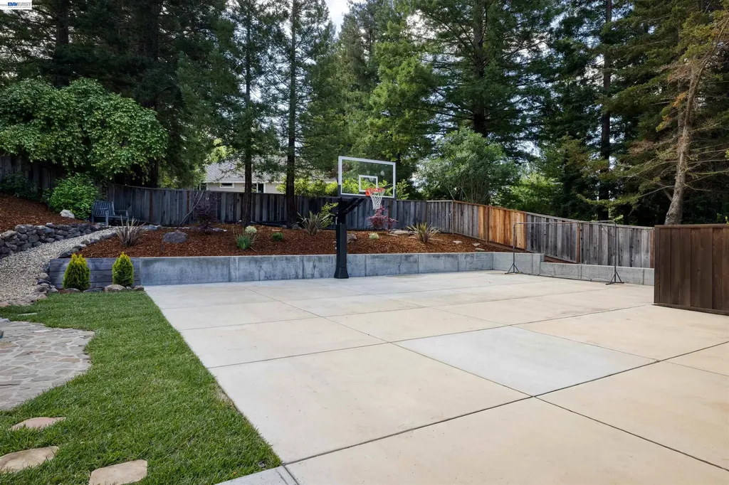 2170 Deer Oak Way Danville CA 94506