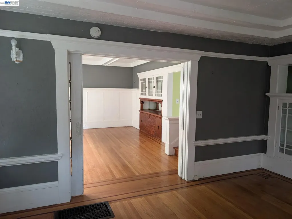 3873 West Street Oakland CA 94608