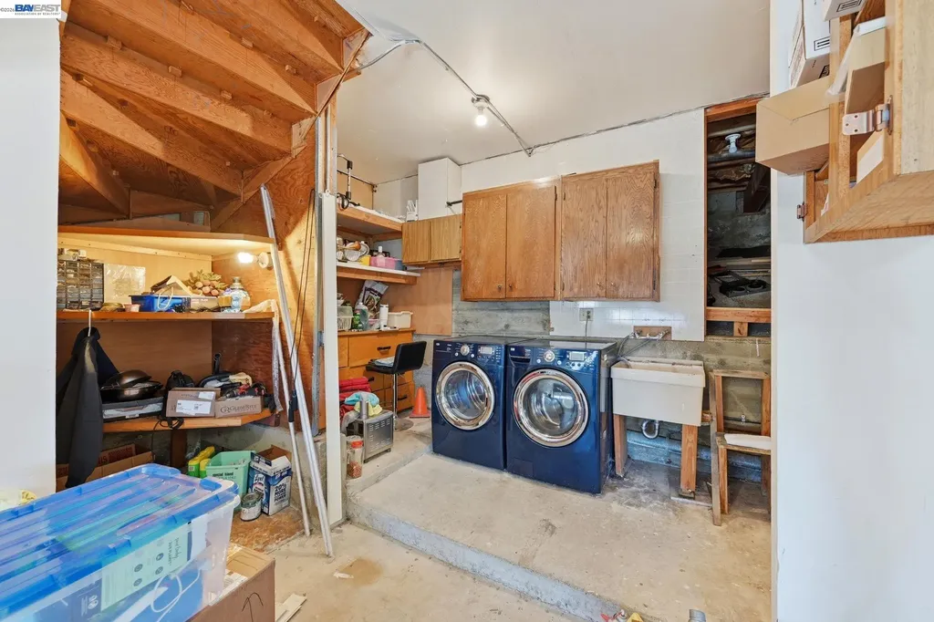 438 Leland Avenue San Francisco CA 94134
