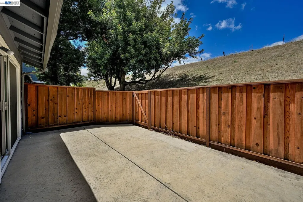 1202 Spring Valley Common Livermore CA 94551