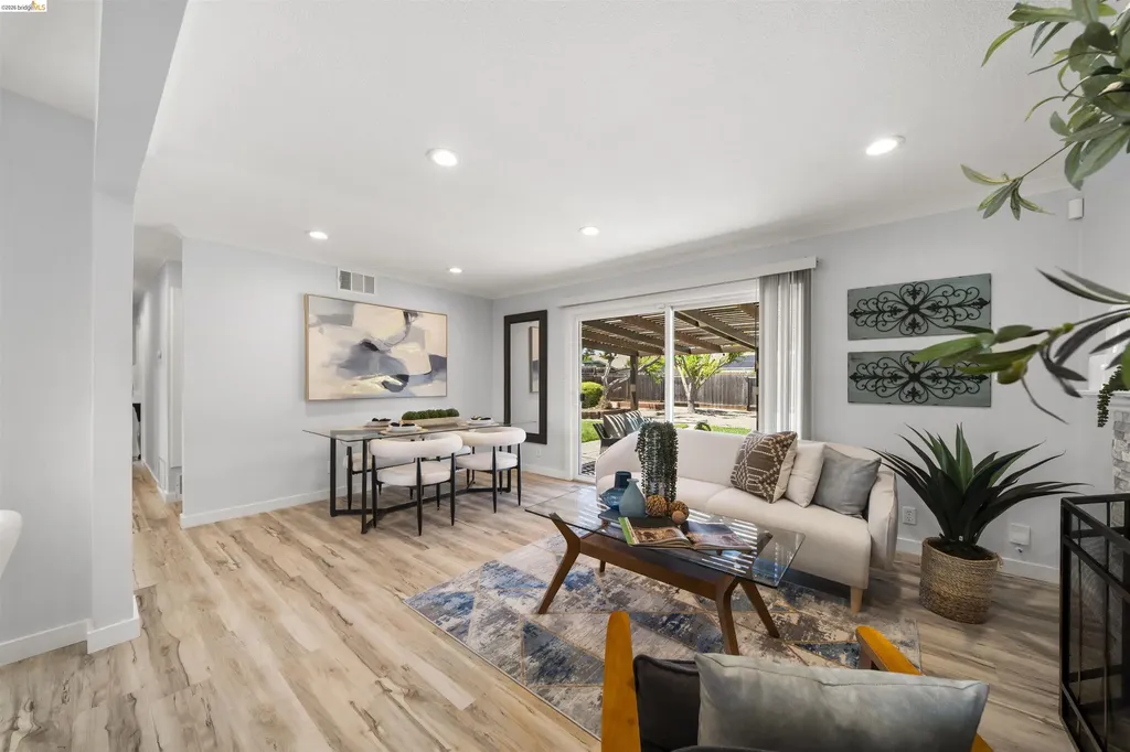 7477 Limerick Avenue Dublin CA 94568