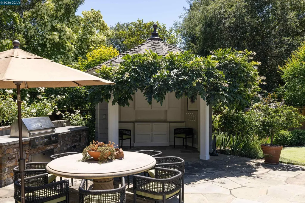 3937 Happy Valley Road Lafayette CA 94549