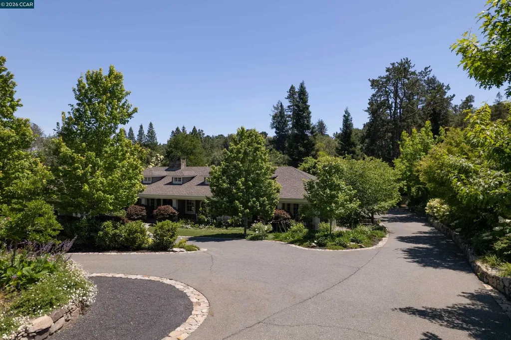 3937 Happy Valley Road Lafayette CA 94549