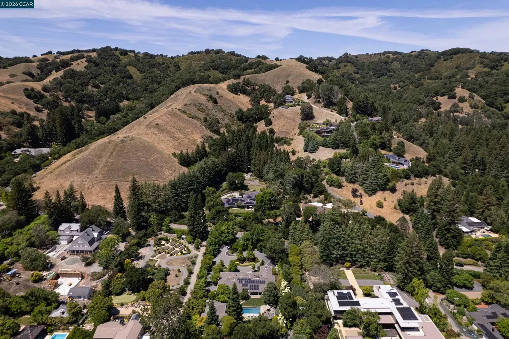 3937 Happy Valley Road Lafayette CA 94549