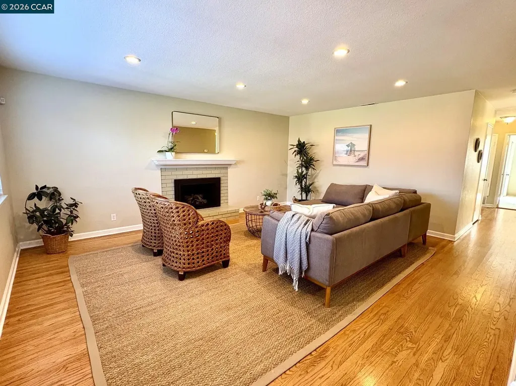 1878 Queens Road Concord CA 94519