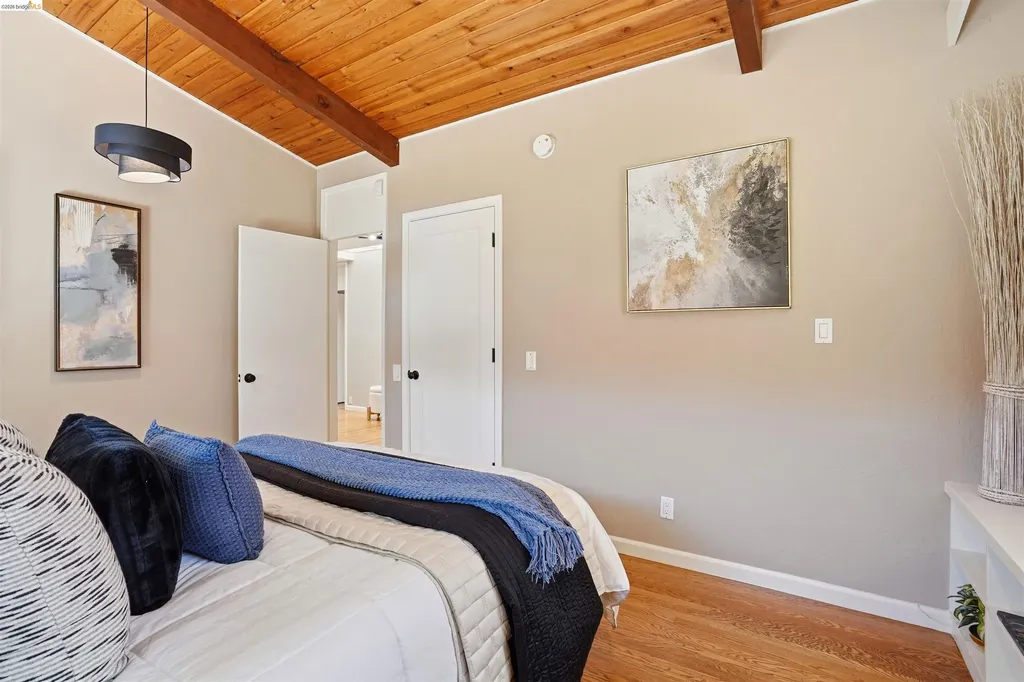 4500 Oak Hill Road Oakland CA 94605