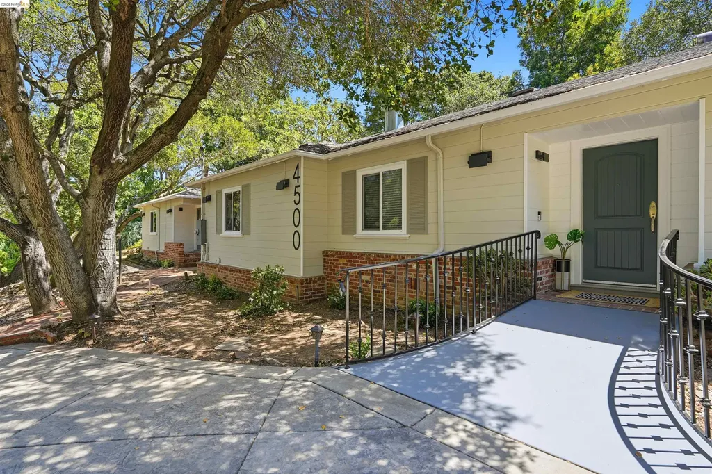 4500 Oak Hill Road Oakland CA 94605