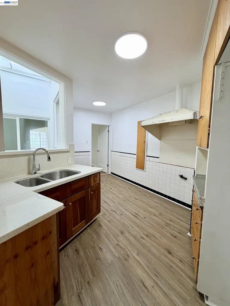 115 Navajo Avenue San Francisco CA 94112