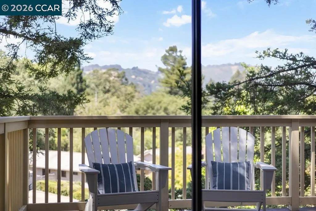 50 Altarinda Drive Orinda CA 94563