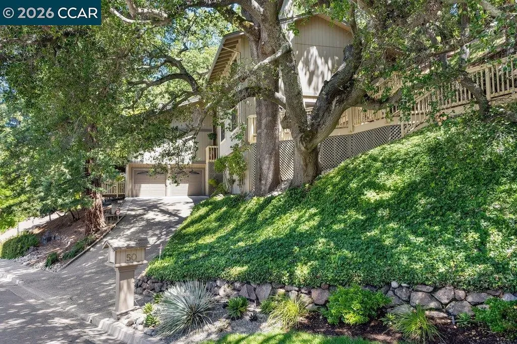 50 Altarinda Drive Orinda CA 94563