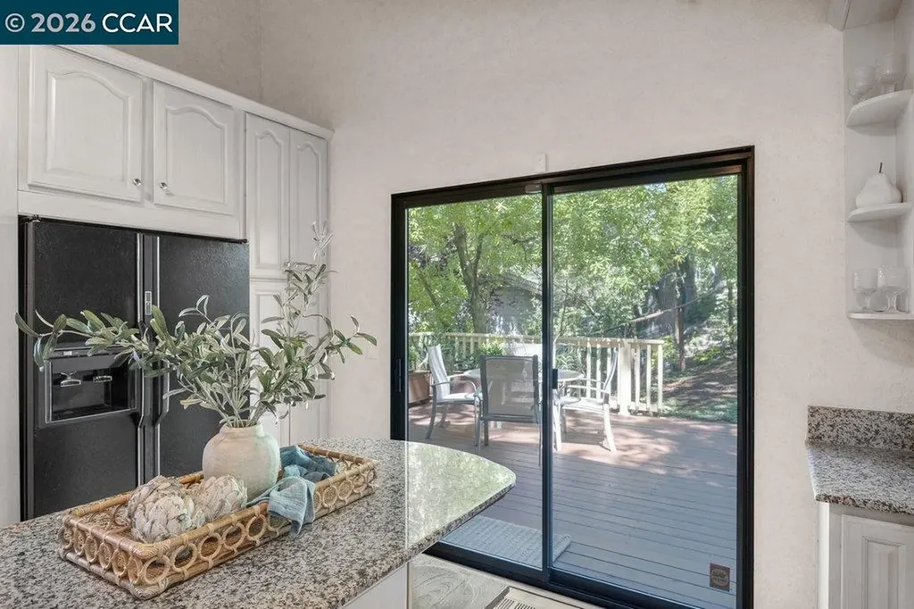 50 Altarinda Drive Orinda CA 94563