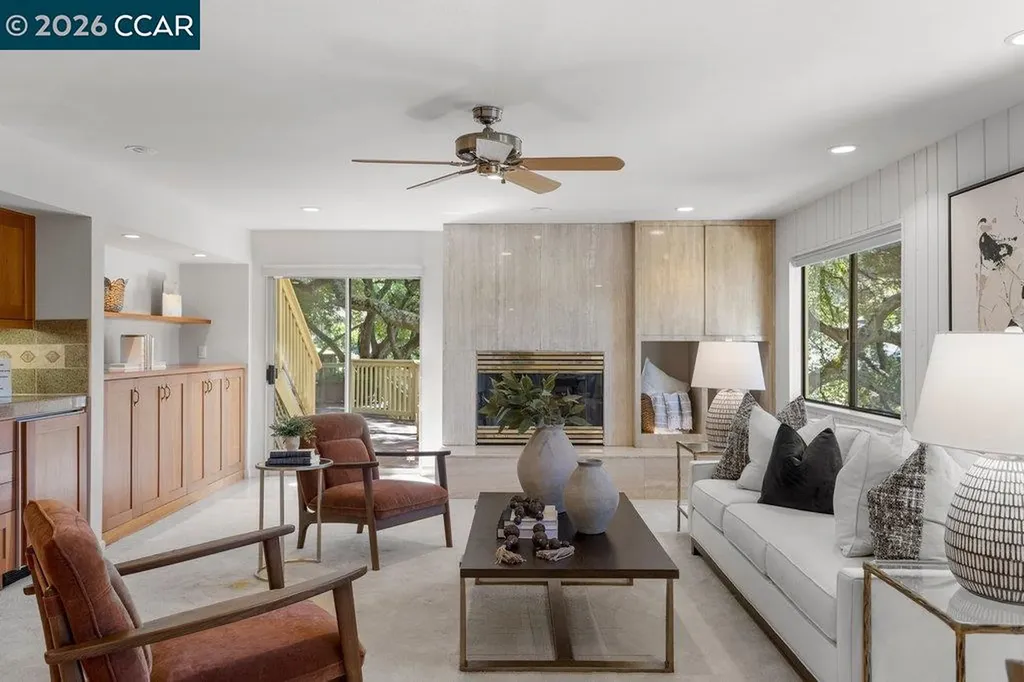 50 Altarinda Drive Orinda CA 94563
