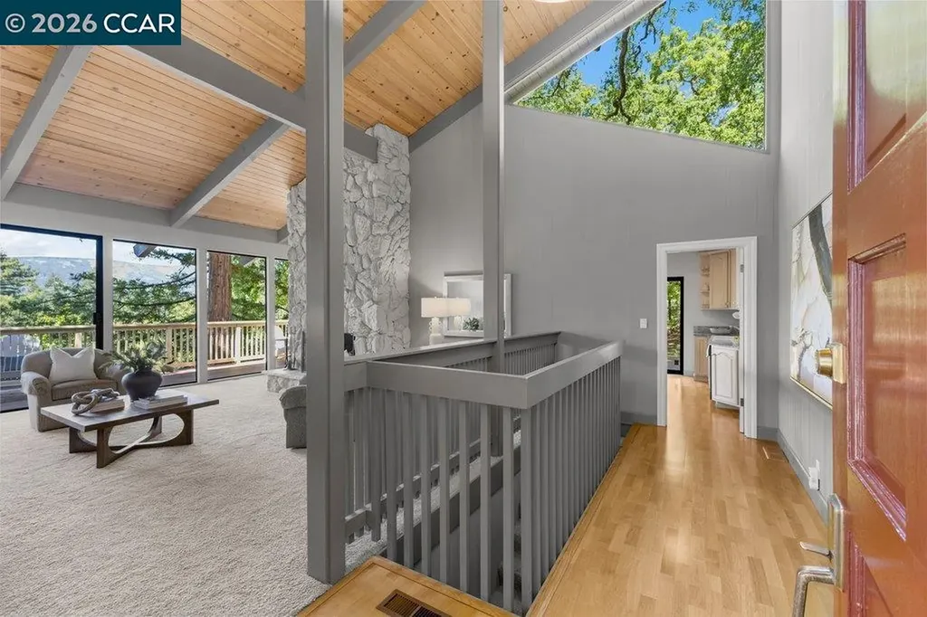 50 Altarinda Drive Orinda CA 94563