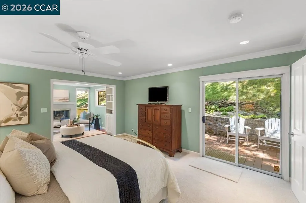 50 Altarinda Drive Orinda CA 94563