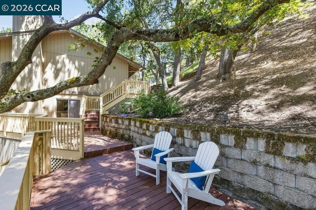 50 Altarinda Drive Orinda CA 94563